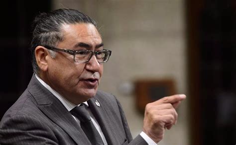 Ex-MP Roméo Saganash referred to restorative justice program in sexual assault case